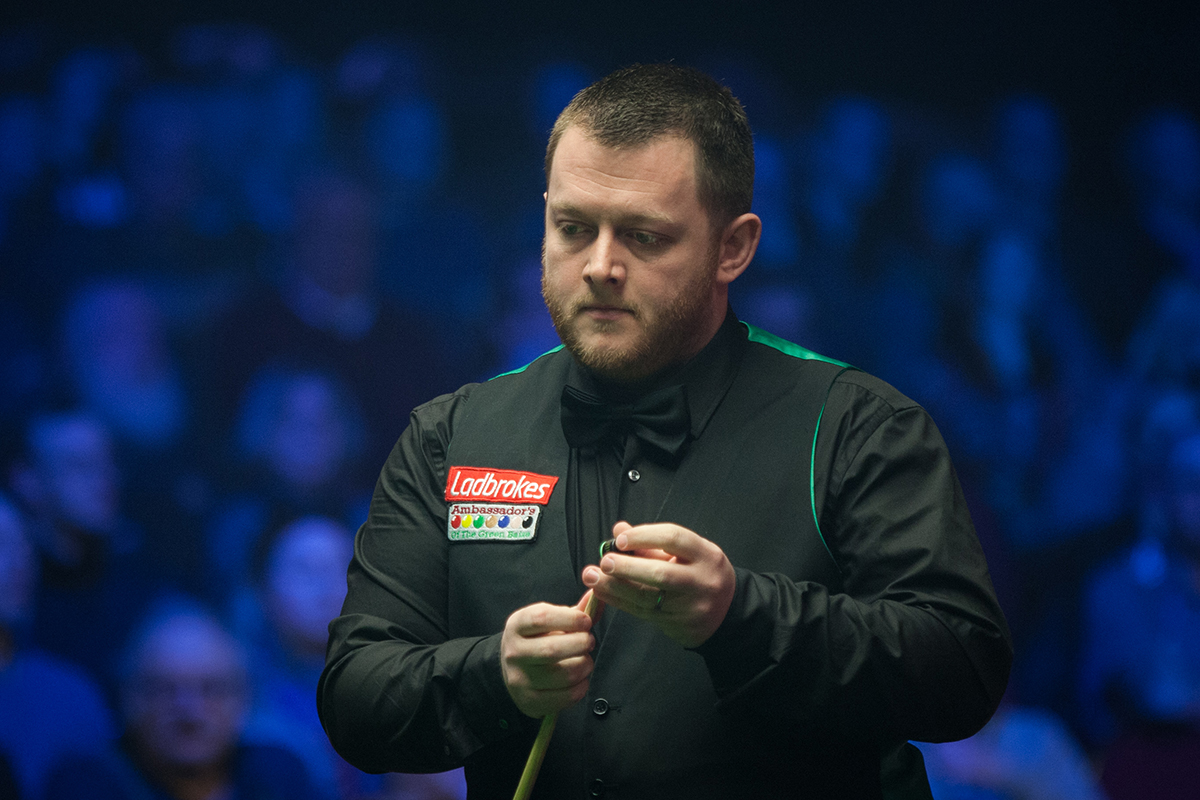 用一记记稳 用一记记稳