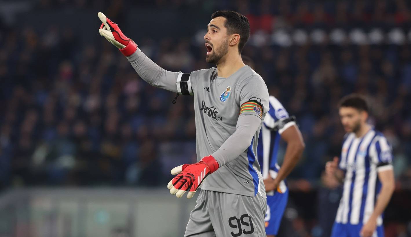 据目击者透 据目击者透